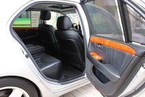 Lexus LS bild 20