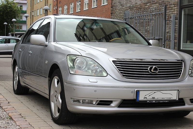 Lexus LS bild 11