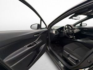 Toyota C-HR bild 10