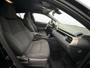 Toyota C-HR bild 26