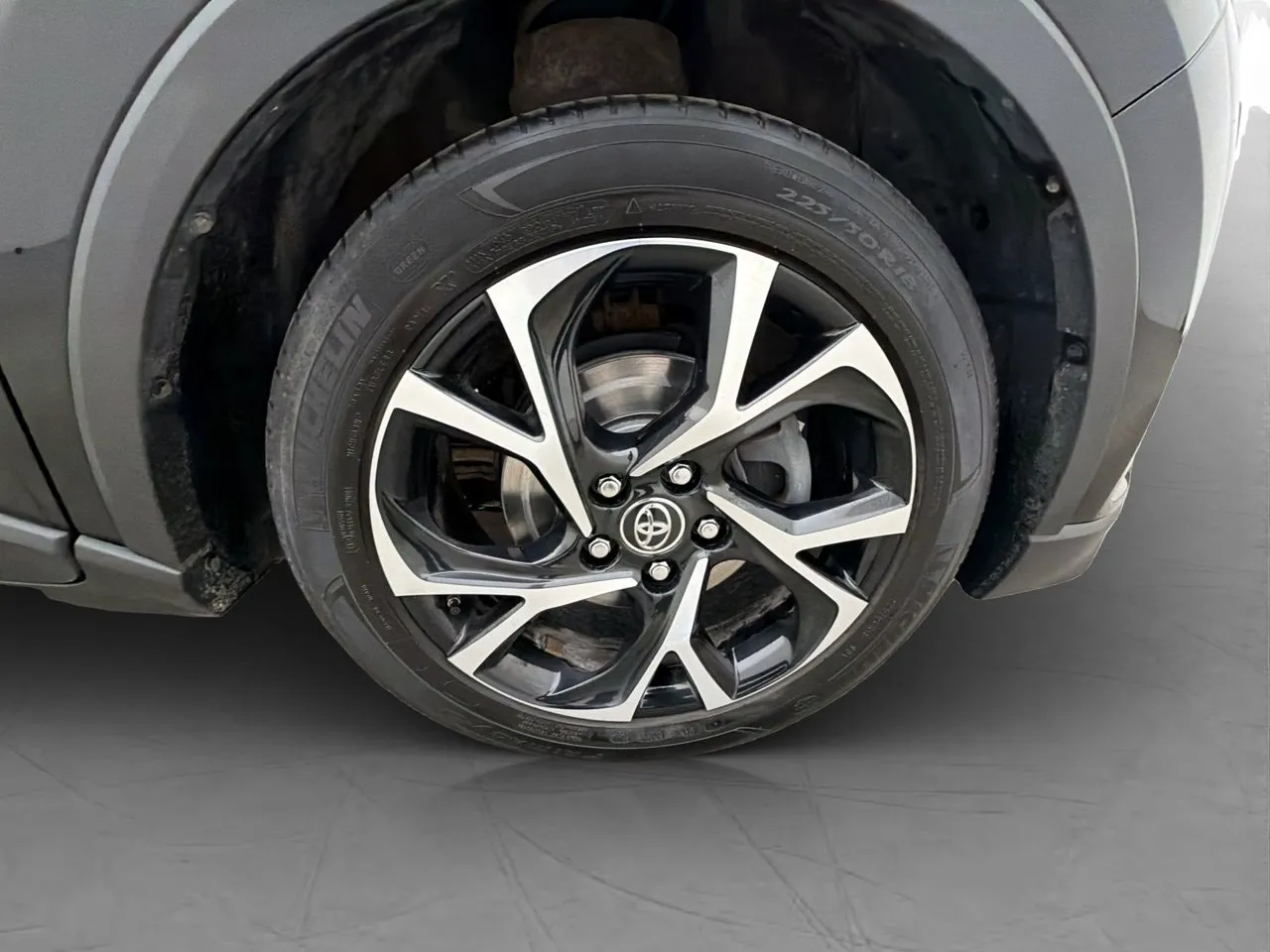 Vehicle image 31
