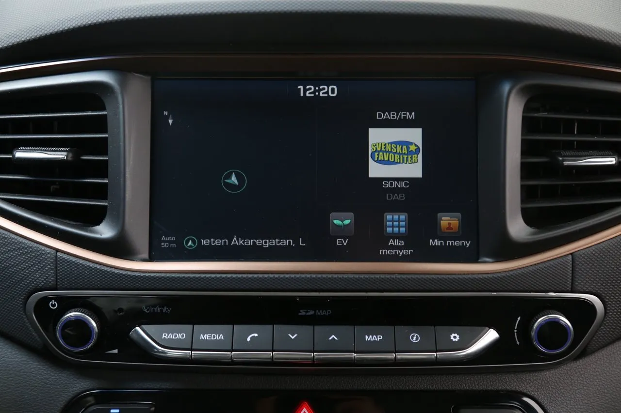 Vehicle image 20