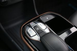 Hyundai IONIQ bild 24