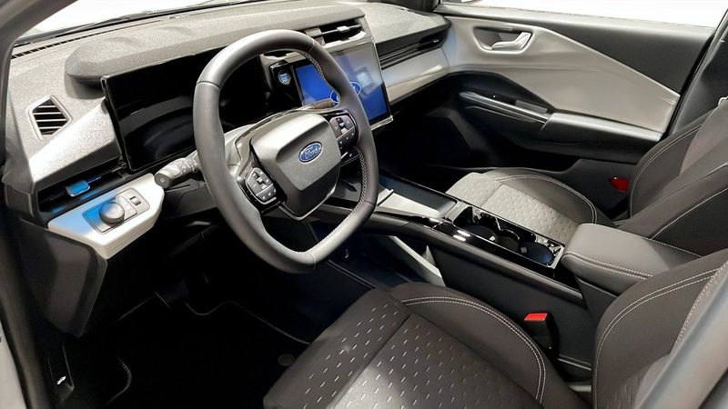 Ford Puma bild 12
