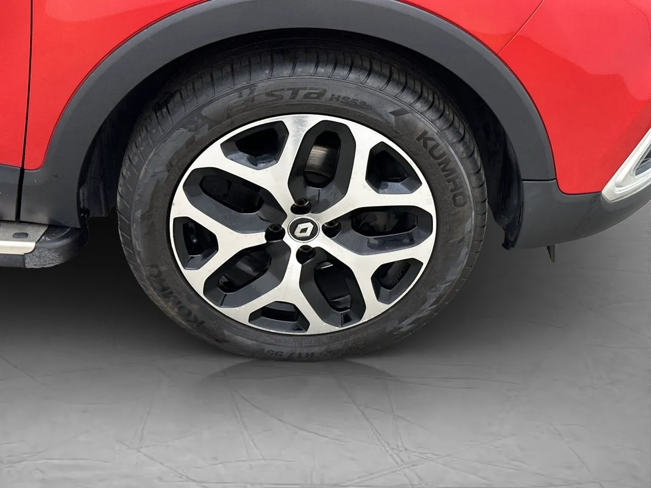 Vehicle image 31