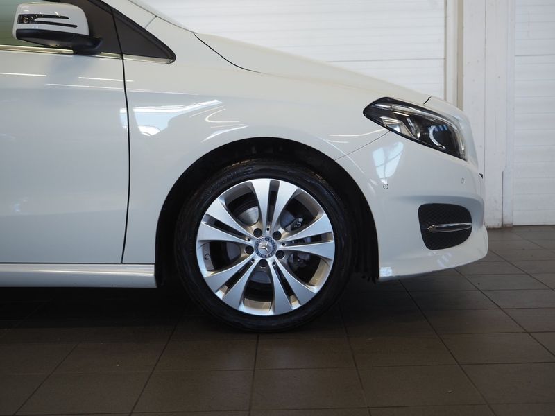 Mercedes B180 bild 8