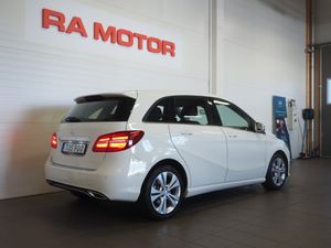 Mercedes B180 bild 5