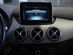 Mercedes B180 bild 15
