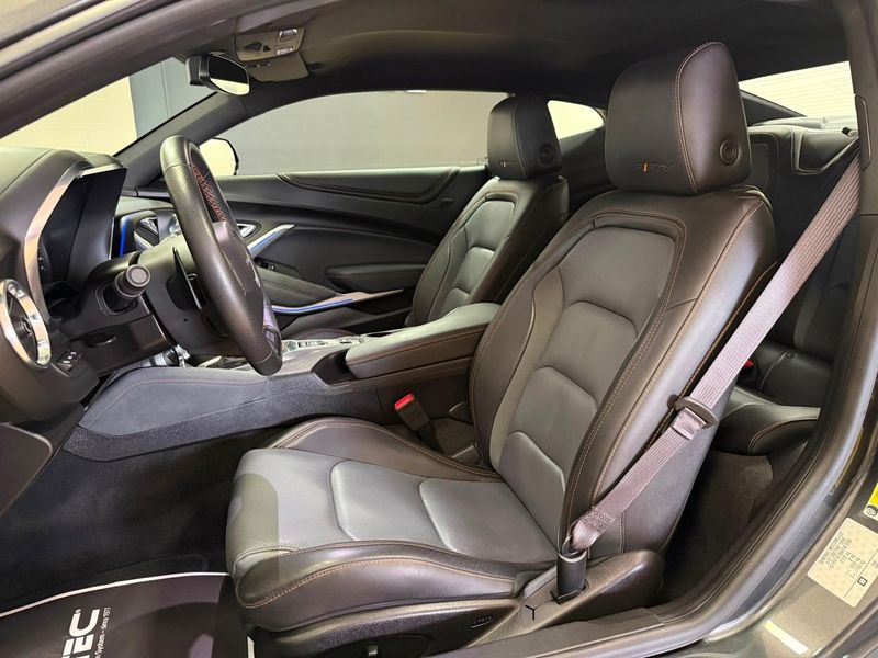 Chevrolet Camaro bild 15
