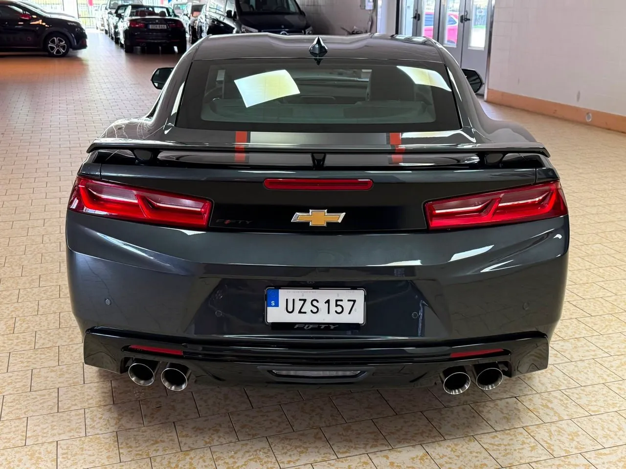 Vehicle image 5