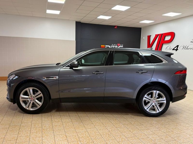 Jaguar F-Pace bild 4
