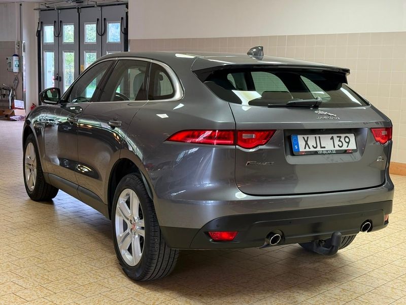 Jaguar F-Pace bild 5