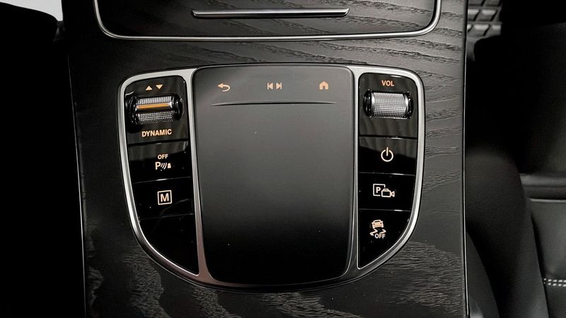 Mercedes GLC300 bild 20