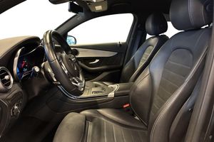 Mercedes GLC300 bild 14
