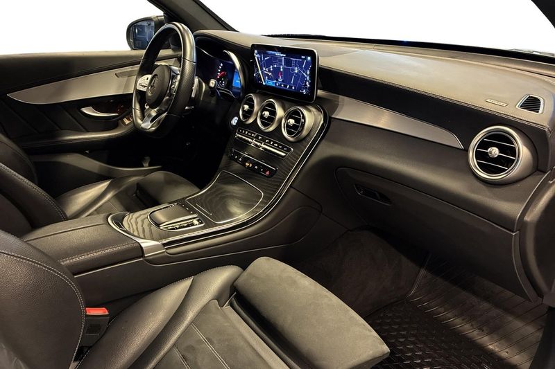 Mercedes GLC300 bild 11