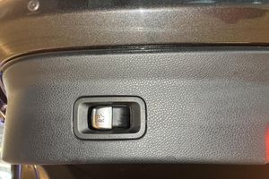 Mercedes GLC300 bild 22