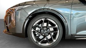 Kia K4 bild 9