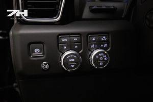 GMC Sierra bild 26