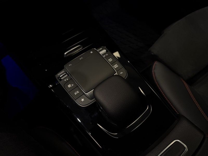 Mercedes CLA250 bild 17
