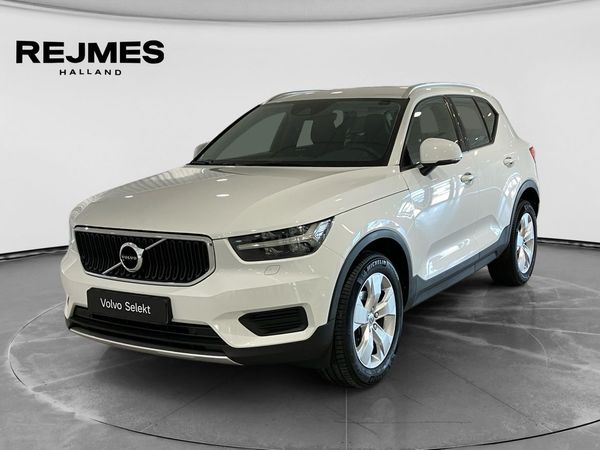 Volvo XC40 T2 FWD Momentum - 2021
