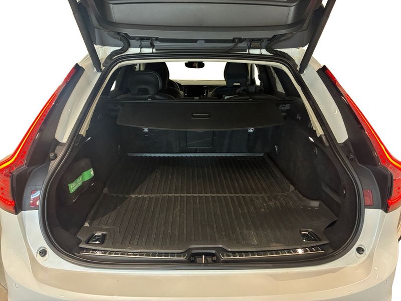 Volvo V90 bild 22