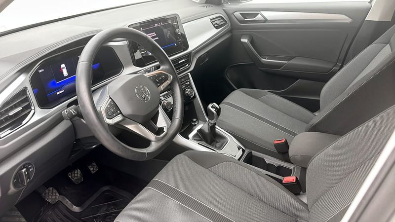 Volkswagen T-Roc bild 7