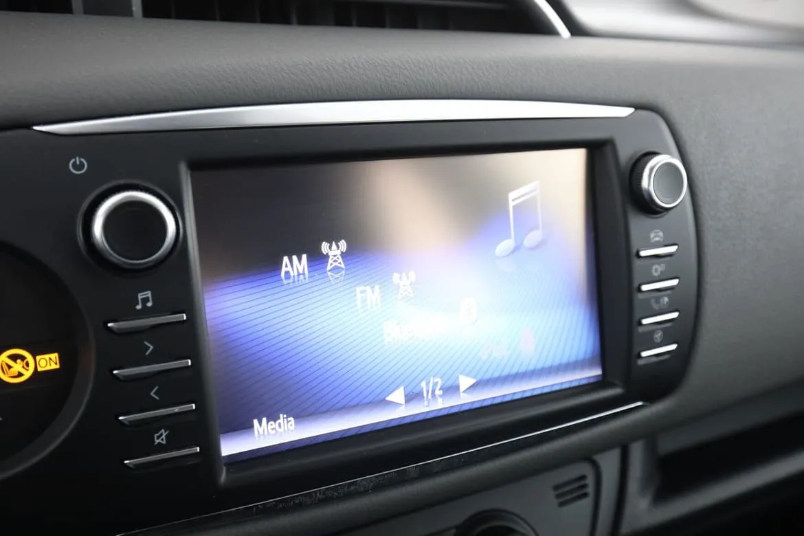 Vehicle image 20