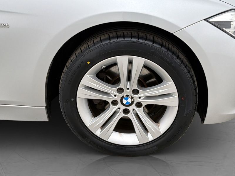BMW 320 bild 33