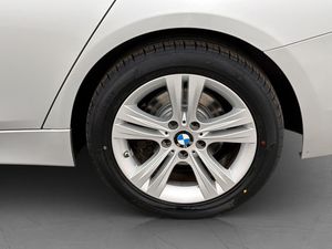 BMW 320 bild 31