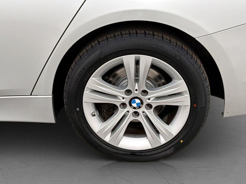 BMW 320 bild 31