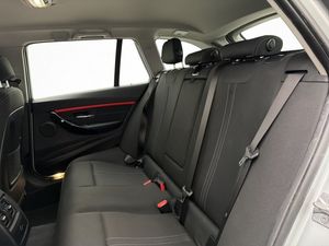 BMW 320 bild 27