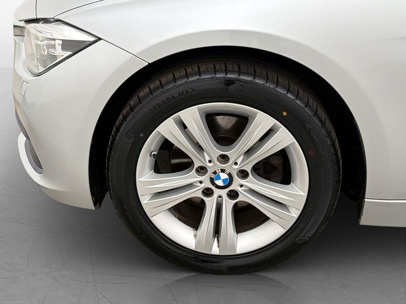 BMW 320 bild 30