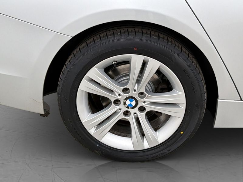 BMW 320 bild 32