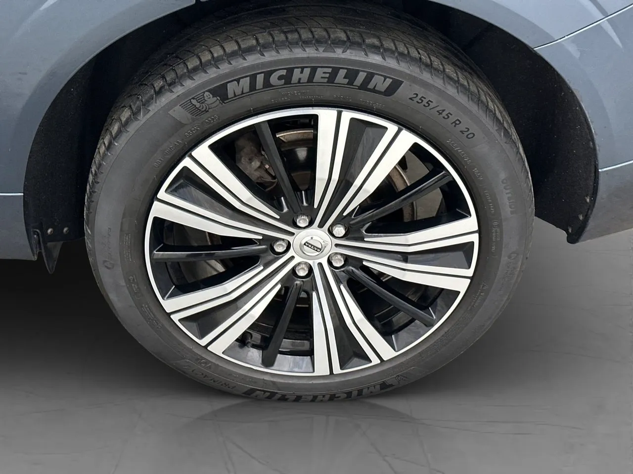 Vehicle image 36