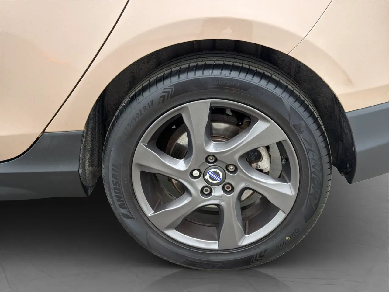 Vehicle image 31