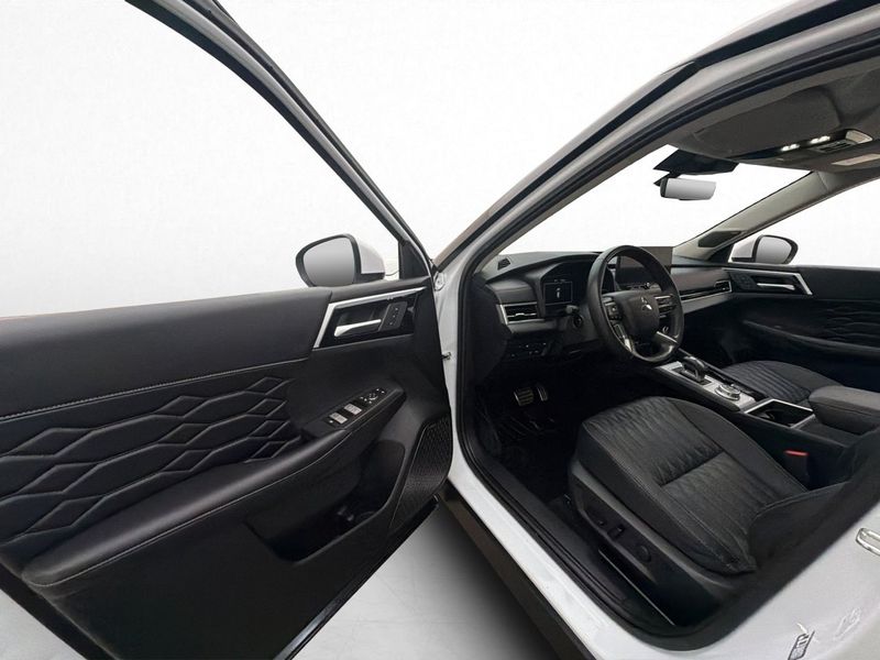 Mitsubishi Outlander bild 12