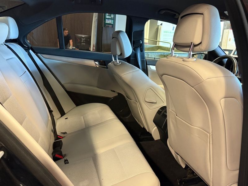 Mercedes C200 bild 19