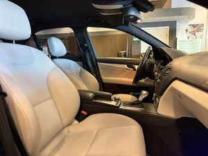 Mercedes C200 bild 17