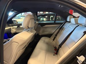 Mercedes C200 bild 13