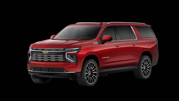 Chevrolet Suburban High Country Deluxe 6.2L V8 426HK / 24tum / Skärmar - 2026