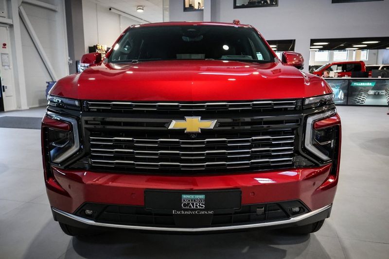 Chevrolet Suburban bild 5