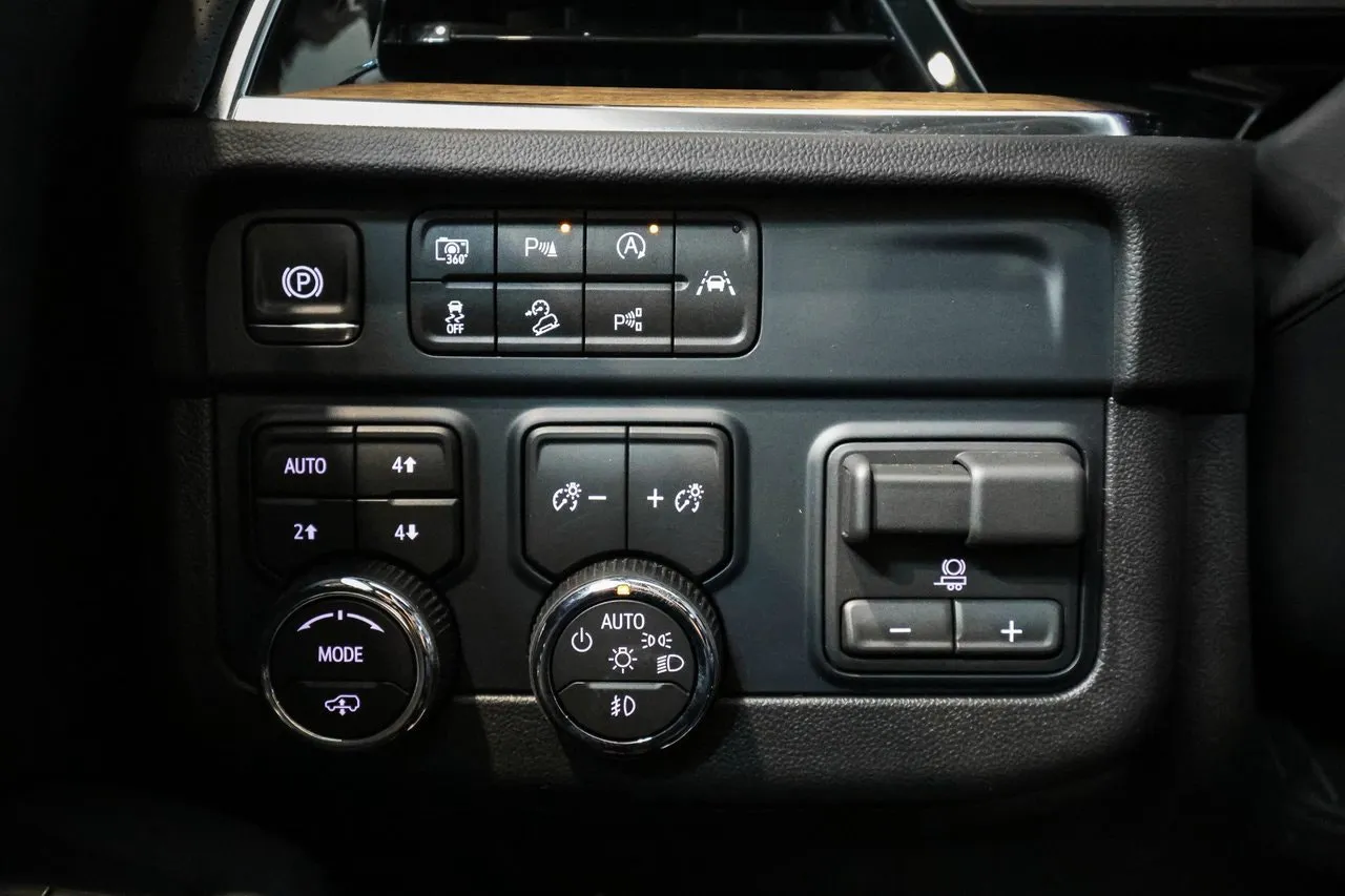 Vehicle image 29