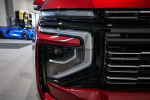 Chevrolet Suburban bild 8