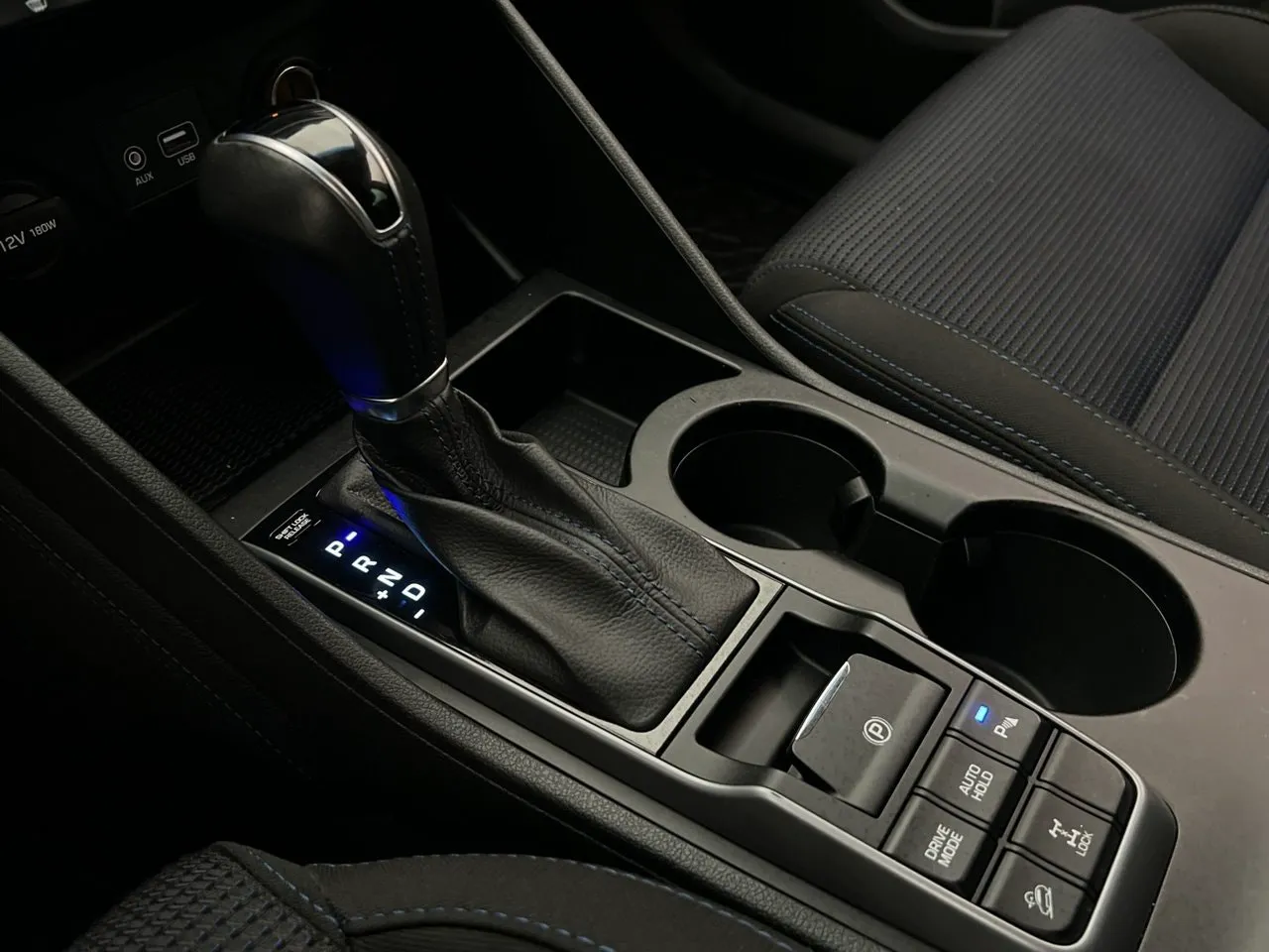 Vehicle image 21