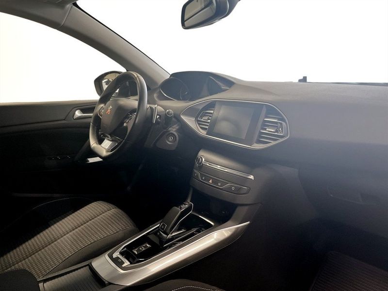 Peugeot 308 SW bild 11