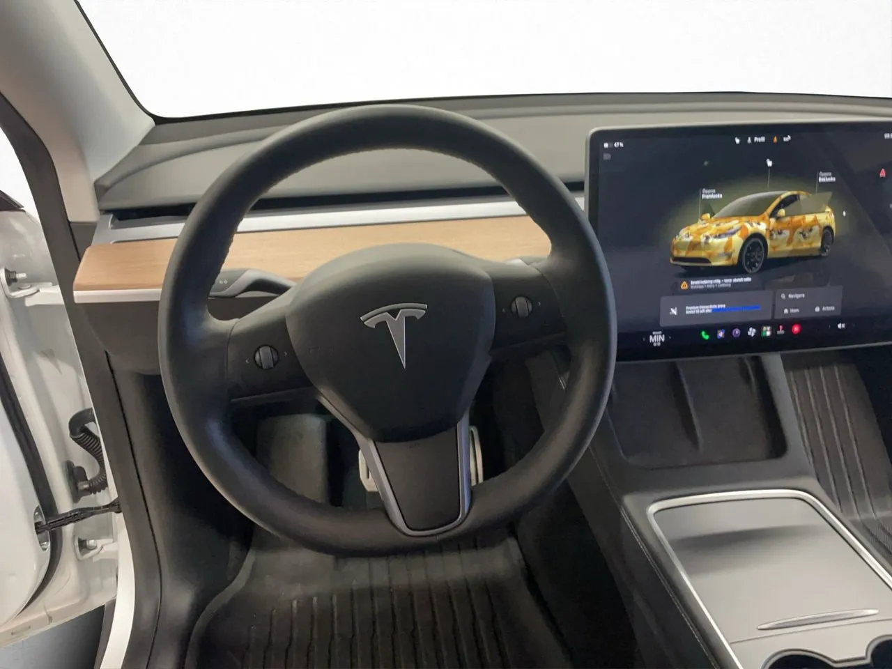Tesla Model Y bild 12
