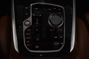 BMW X7 bild 25