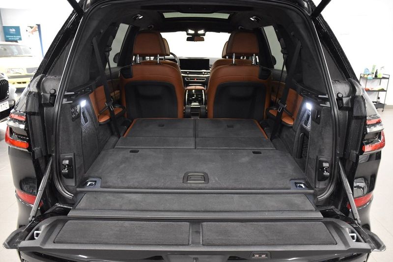 BMW X7 bild 38
