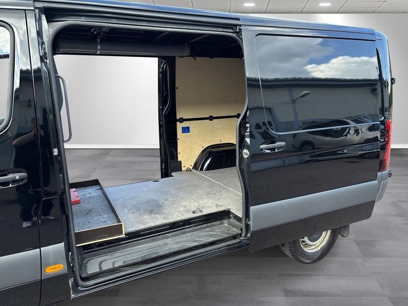 Mercedes Sprinter bild 7