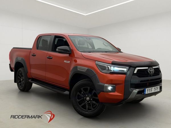 Toyota Hilux Invincible 2.4 AWD Dragkrok JBL Skinn Diff Moms - 2022